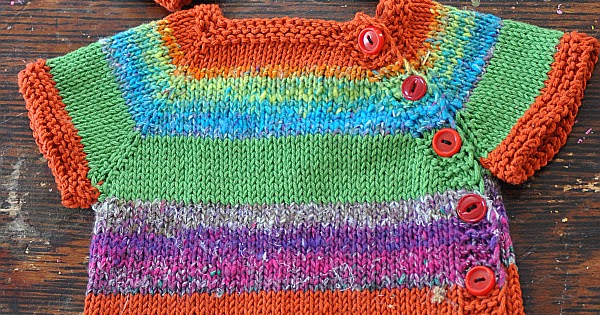 The Knitty Gritty Homestead: Yarn Along: More Good Stuff