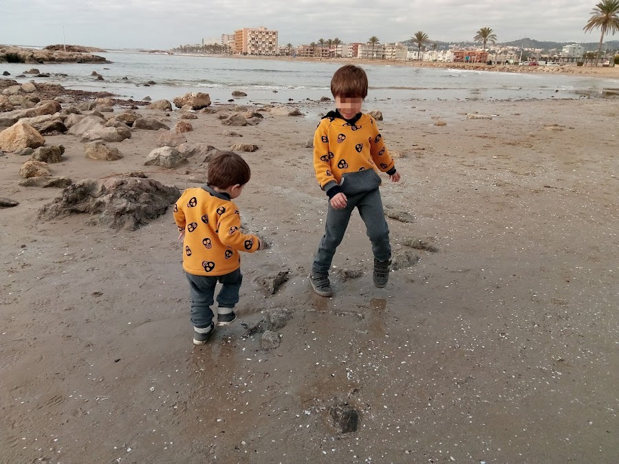 chandal calaveras handmade