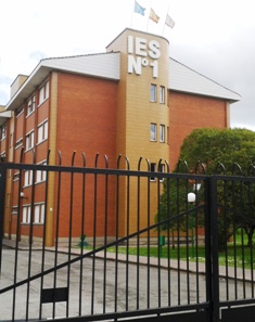 ROMA Y SU LEGADO LA CONTROVERTIDA FÍBULA PRENESTINA