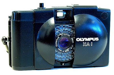 Olympus XA1