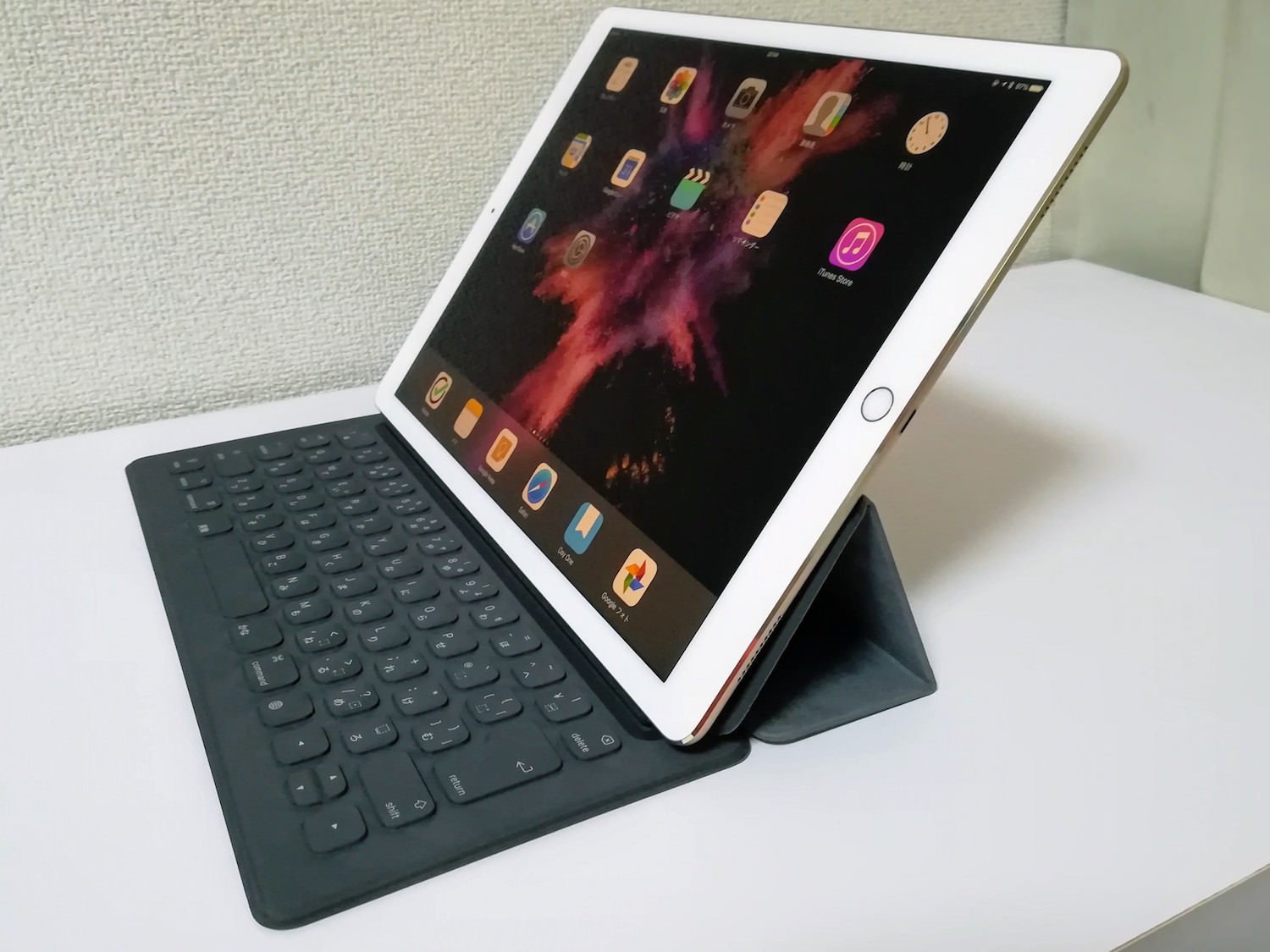 新型 iPad Pro 12.9インチ用のSmart keyboard 日本語(JIS)購入レビュー |TiN++