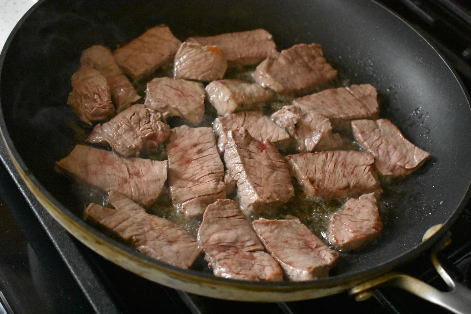 StirFried Beef Tenderloin with Asparagus, Carrots and Leeks Chef Jen