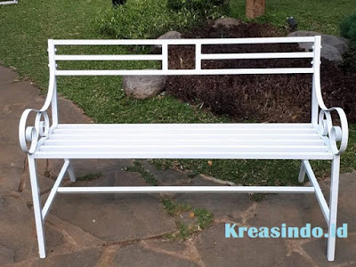 Jasa Kursi Taman Besi Minimalis di Jakarta, Bogor, Depok, Tangerang, Bekasi, Bandung, dan Cirebon