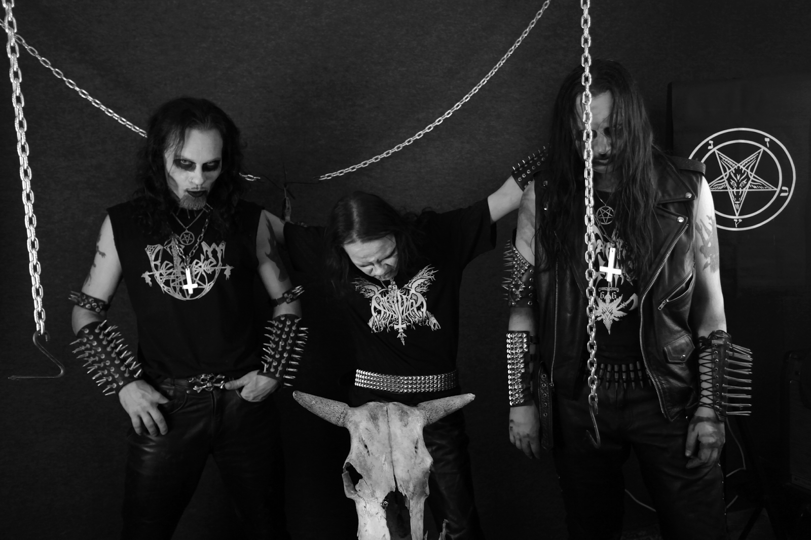 Black metal отзывы. Dødsfall band. Nagash dimmu borgir. Bloodrain группа блэк метал. Димму боргир 2007.