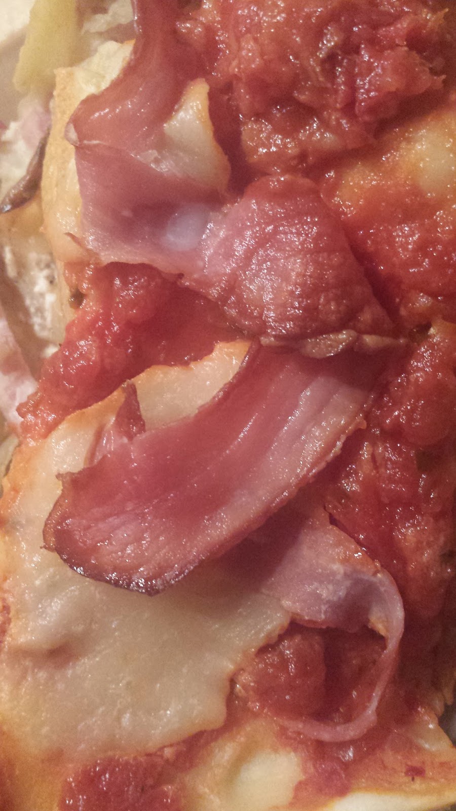 LA CUISINE AU BOIL PIZZA AU JAMBON CRU
