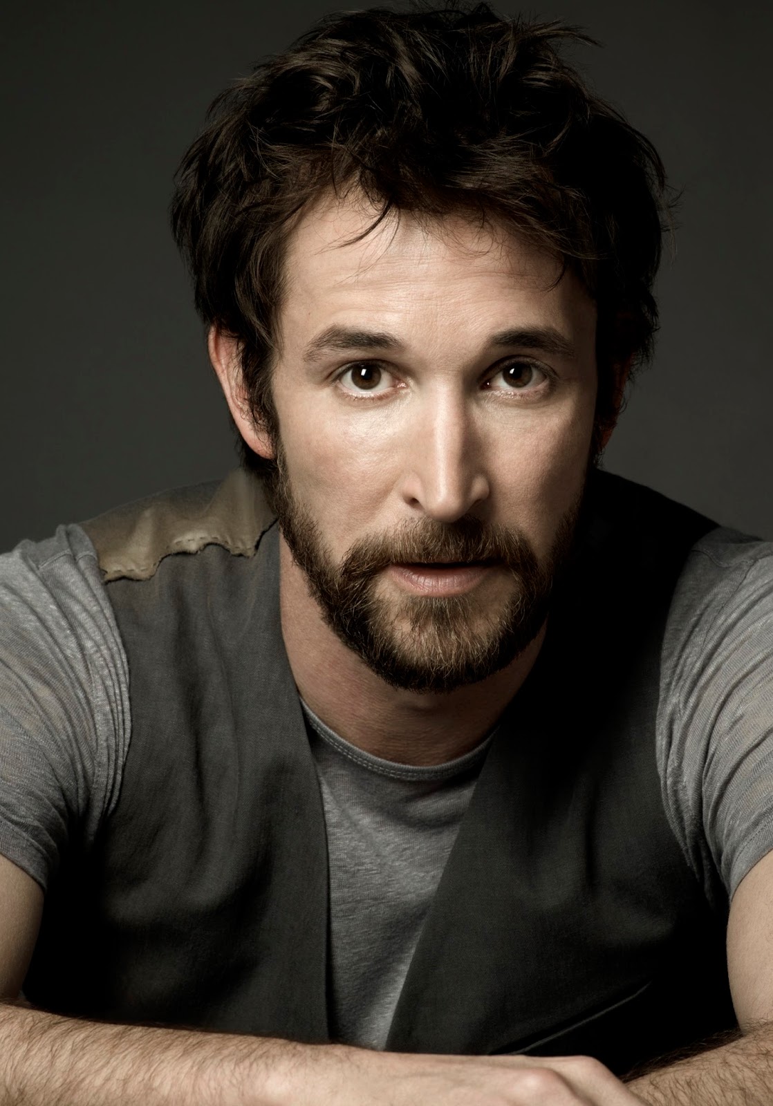 HECHOS & VIDAS NOAH WYLE