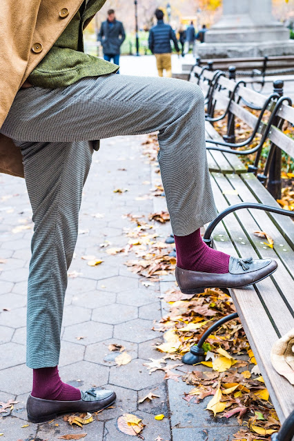 Southern Proper Gentleman's Jacket in Green Herringbone Menswear Preppy Uniqlo Pants Salvatore Ferragamo shoes Southern Proper Gentleman's Jacket in Green Herringbone Menswear Preppy Salvatore Ferragamo shoes