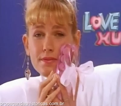 Propaganda absurda das sandálias Love Xu - Xuxa e crianças - Anos 90