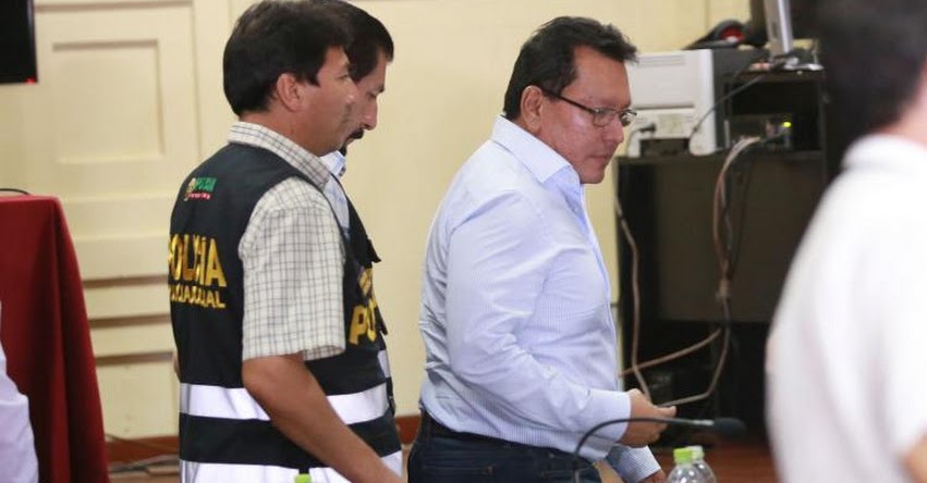 FÉLIX MORENO: Ordenan detención preventiva por 18 meses a gobernador regional del Callao por caso Odebrecht FÉLIX MORENO: Ordenan detención preventiva por 18 meses a gobernador regional del Callao por caso Odebrecht