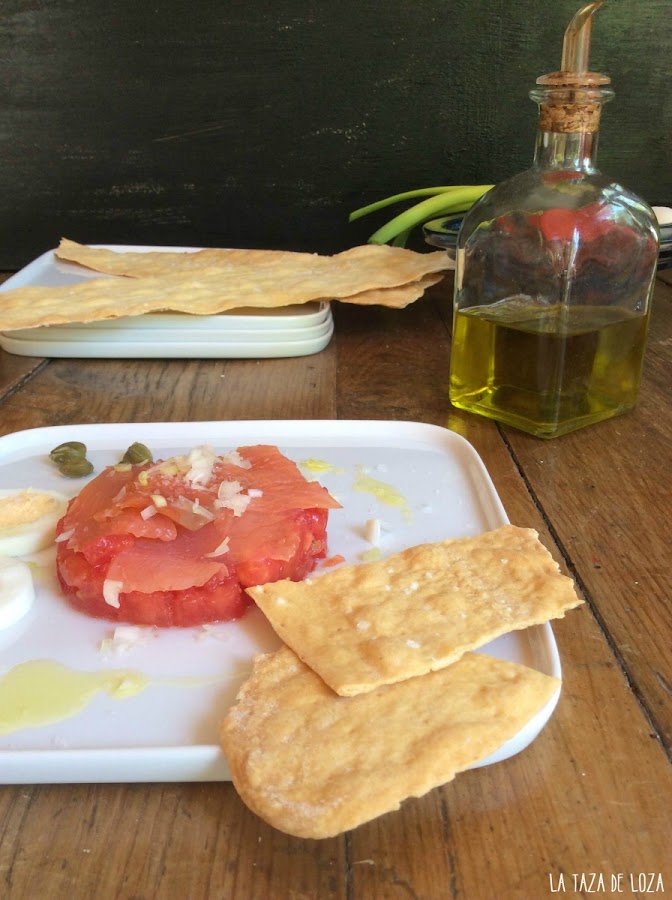 tartar-de-tomate-con-ahumados