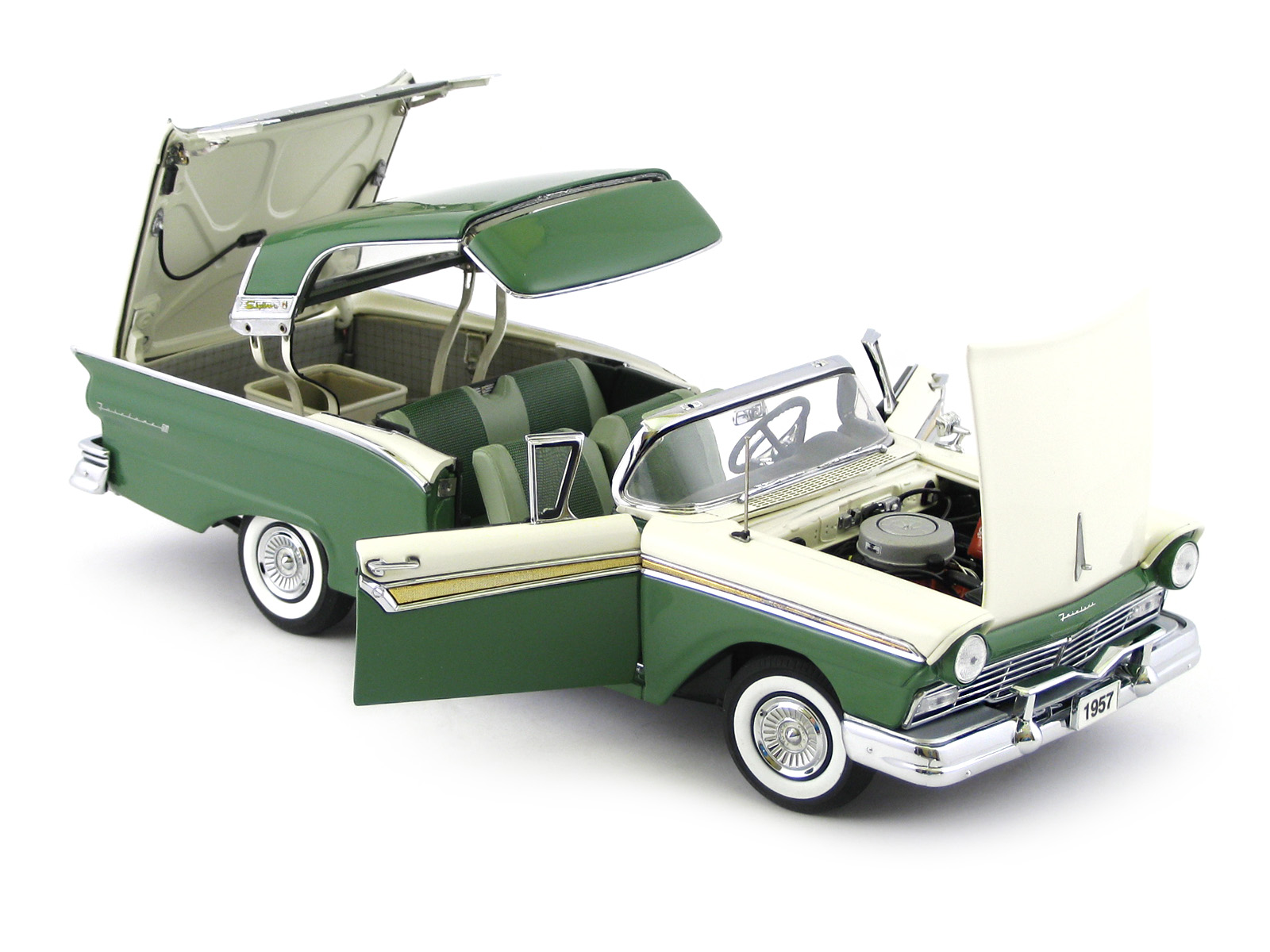 Ford Fairlane Skyliner модель