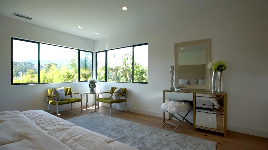 32 Interior Design Photos vs. 2381 E Allview Terrace, Los Angeles Luxury Home Transformation Tour