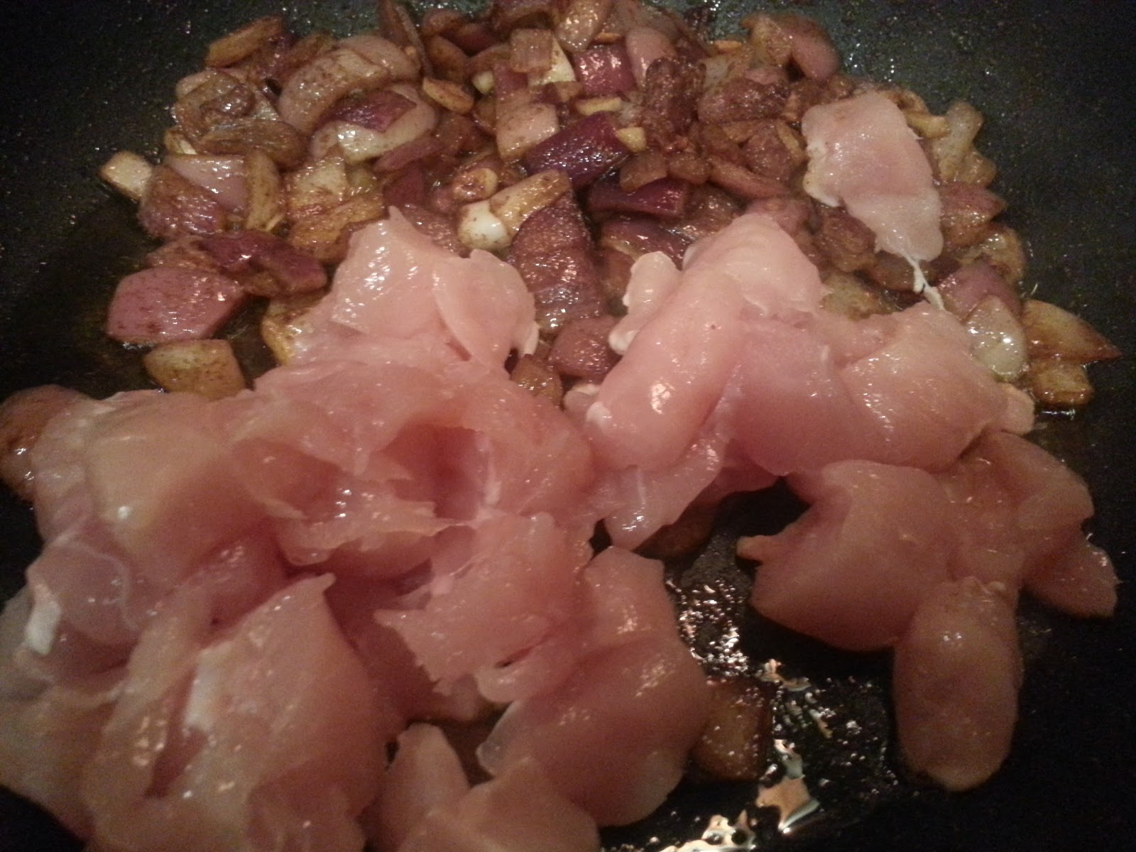 Jamies Recipe Chicken Chorizo Pasta w Homemade Pesto