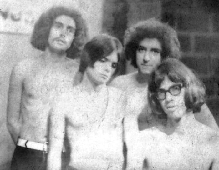 VERSO LA STRATOSFERA Il Punto 1972 Ettore Lo Fusto + bonus tracks (mini post) VERSO LA STRATOSFERA Il Punto 1972 Ettore Lo Fusto + bonus tracks (mini post)