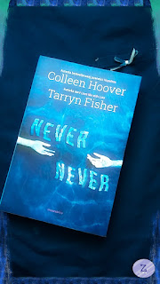 Okładka ,,Never Never'' z...niezapominajkami? ,,Never Never'' Collen Hoover i Tarryn Fisher