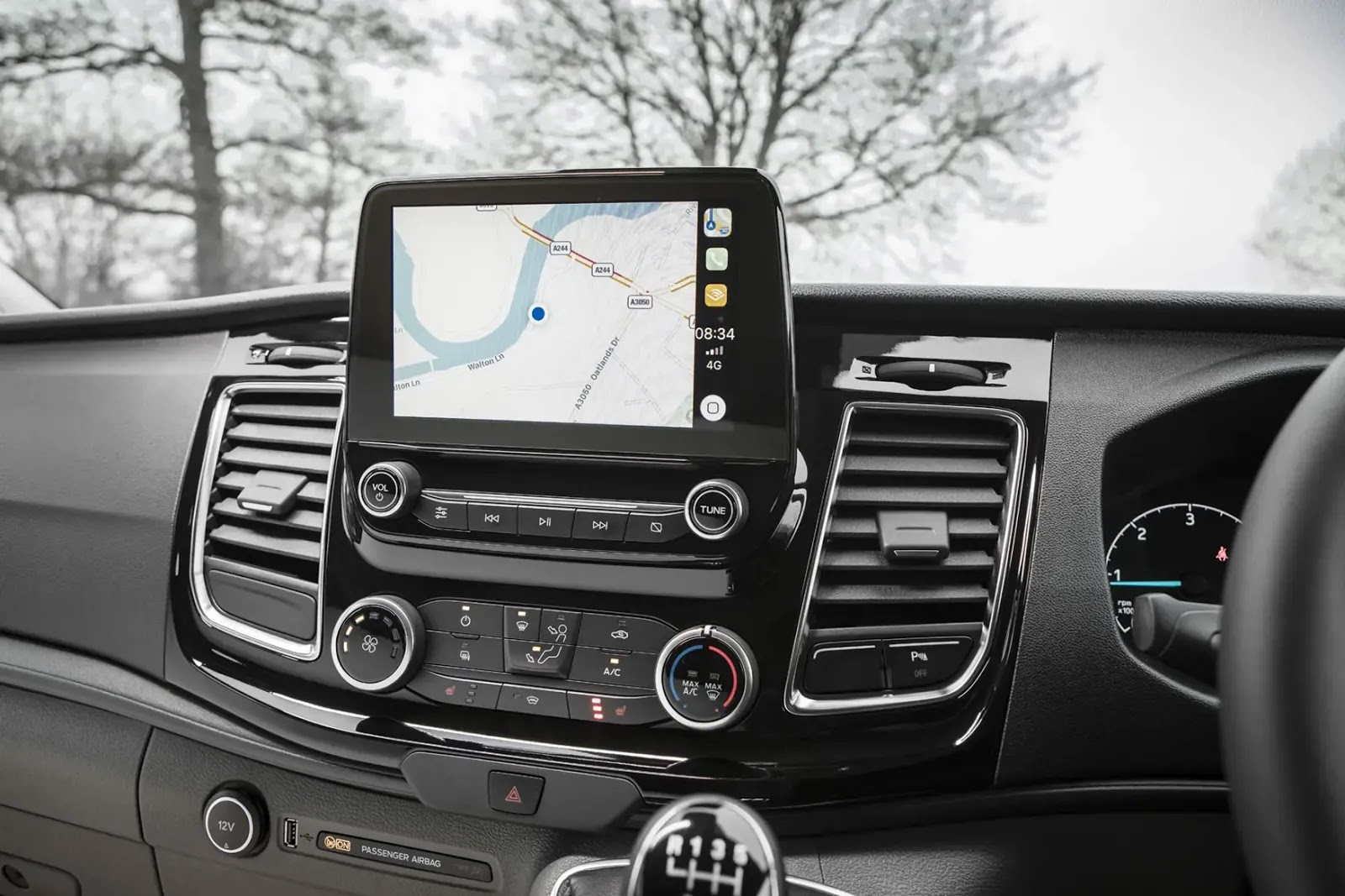 ford transit custom navigation system