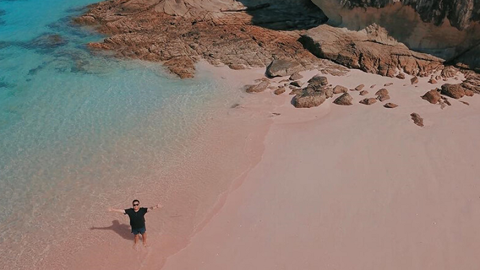 paket wisata labuan bajo pink beach paket wisata labuan bajo pink beach