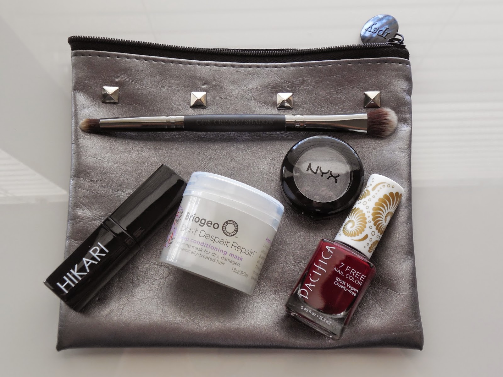 TheMaKeupMcKays: Review: September 2014 ipsy Glam Bag + pictures!
