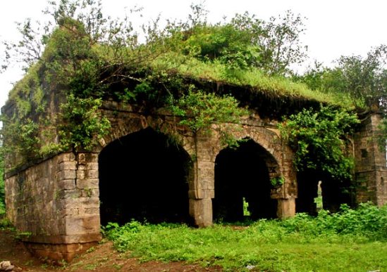Exploring The World: Forts of Maharashtra: Sajjangad