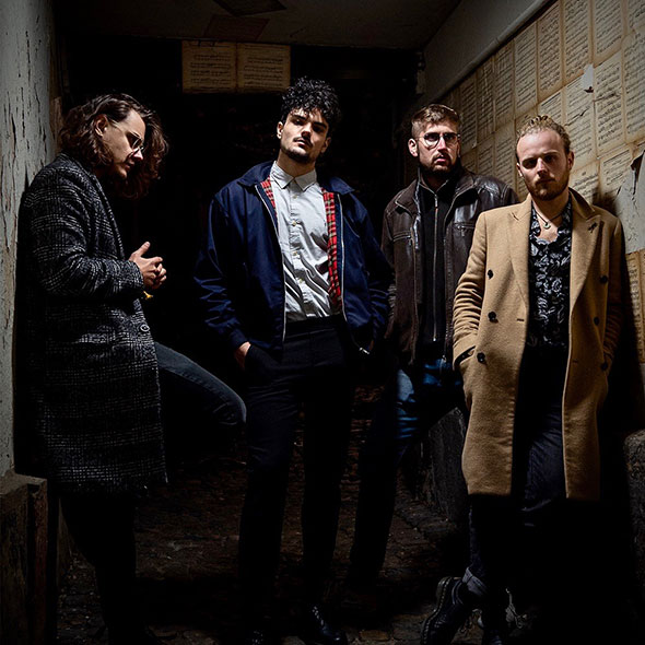 Plus tranchant que jamais, "Connection Loss", le nouvel EP de Caesaria, classe le quatuor au sommet de la révolte club-rock.