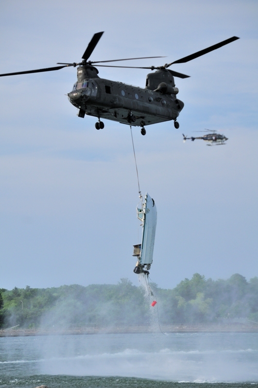 Military Aviation News Five Ch 47 Chinook Heavy Lift Helicopters Will