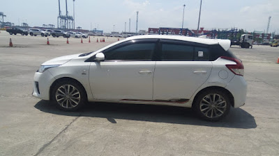 bongkar muat mobil di pelabuhan pengiriman mobil ke medan via kapal laut