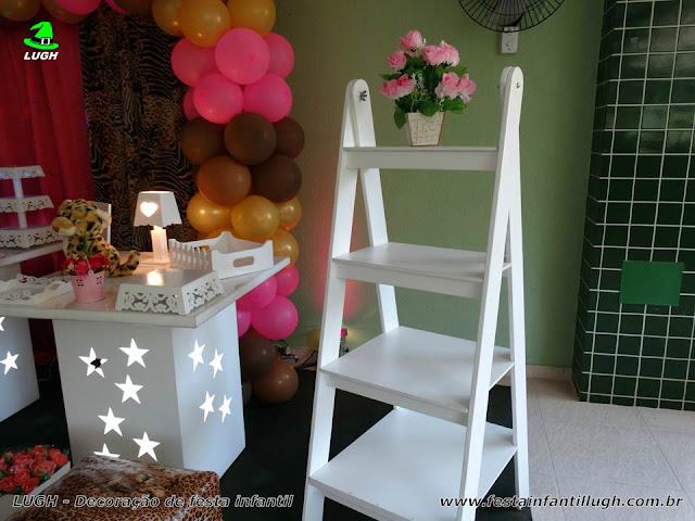 Tema da Oncinha - Decoração provençal simples - Detalhes imagem 05 Mesa de aniversário da Oncinha - Festa infantil