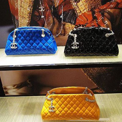 Chanel Spring 2011 Pre-Collection will make traditionalists very happy -  PurseBlog
