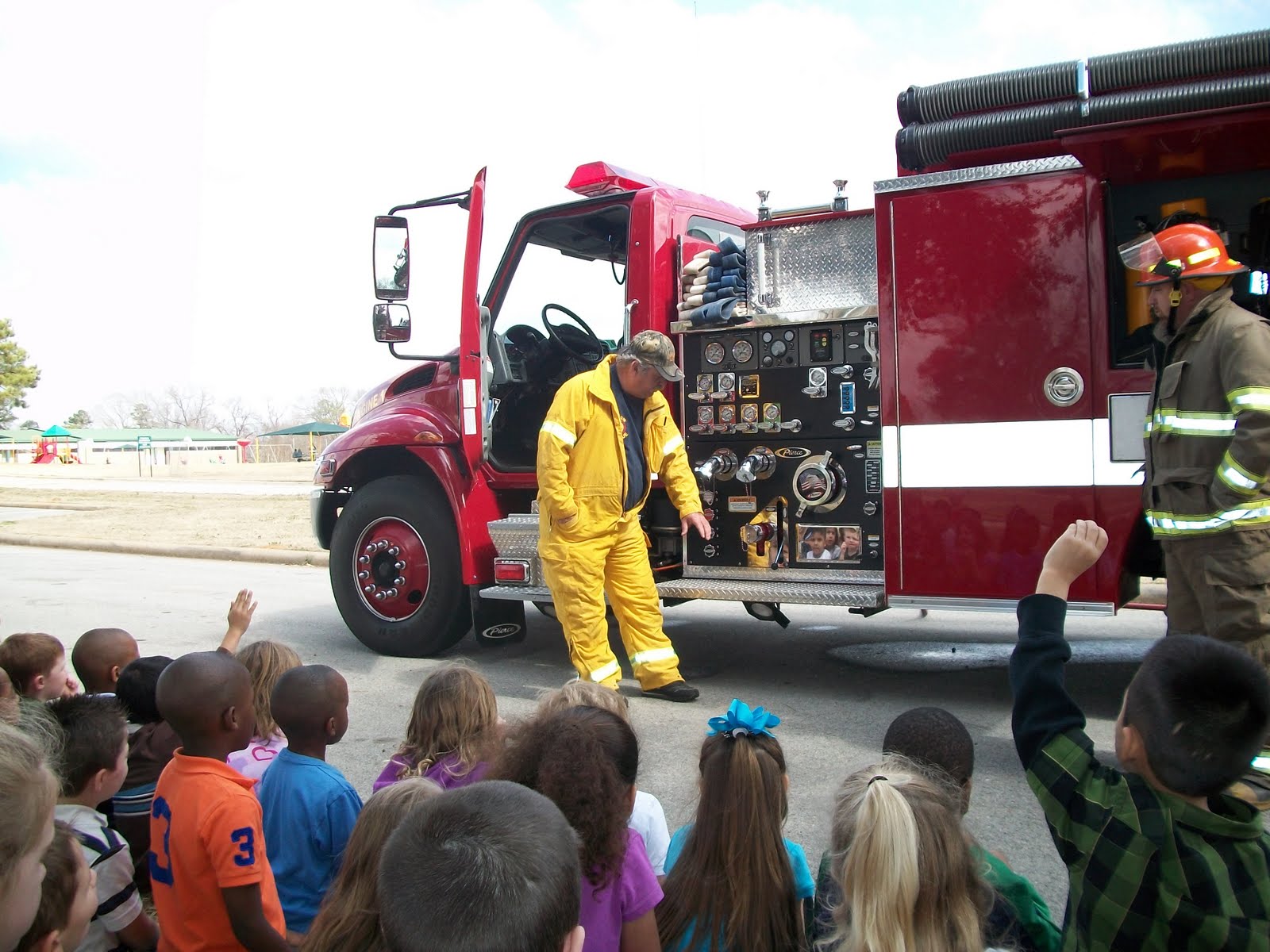 Mrs. Bradley's ESL Class: Community Helpers