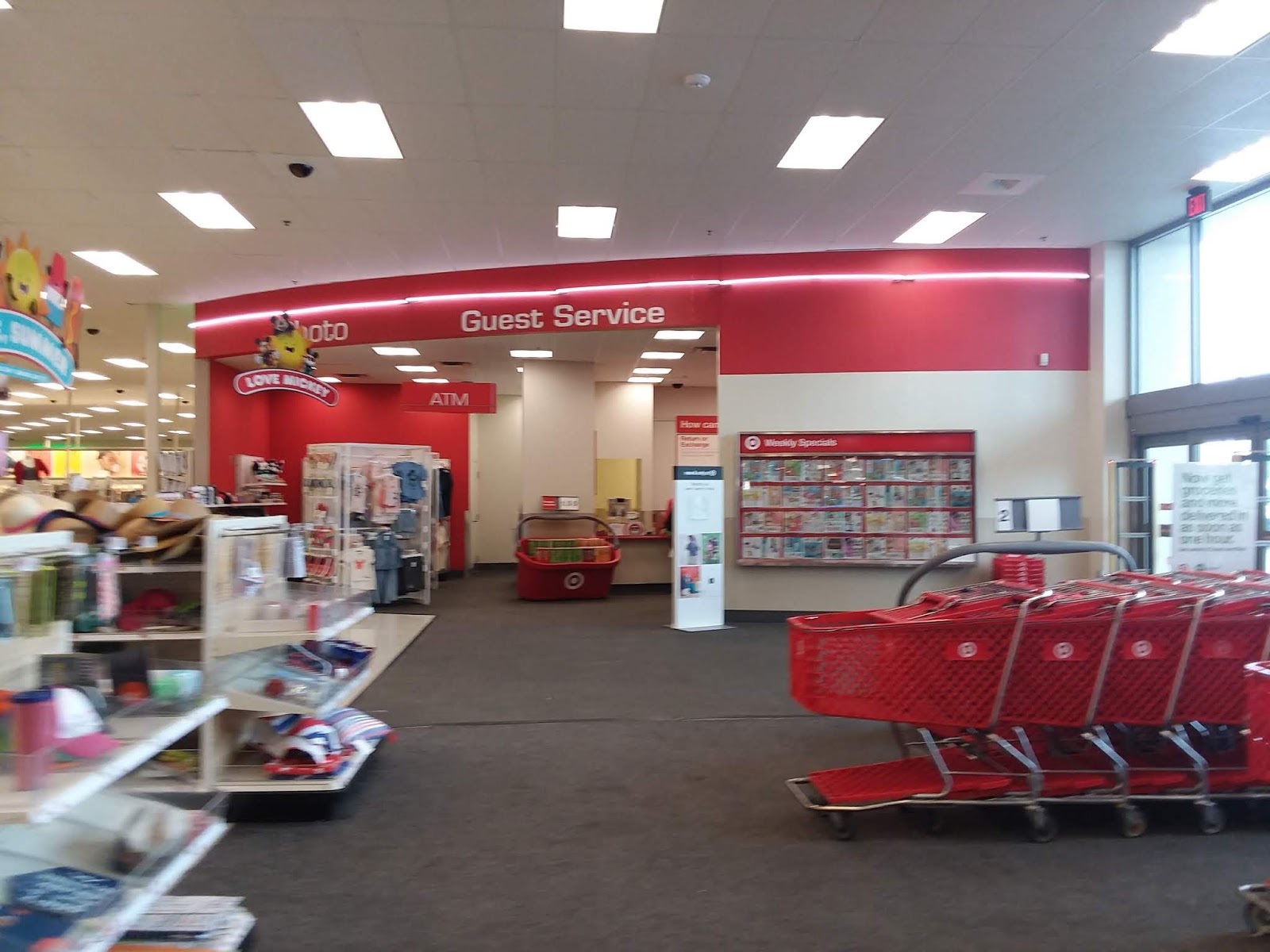 RPAmesKmartFan26 Store Documentries Target Salem MA (05/28/2018)