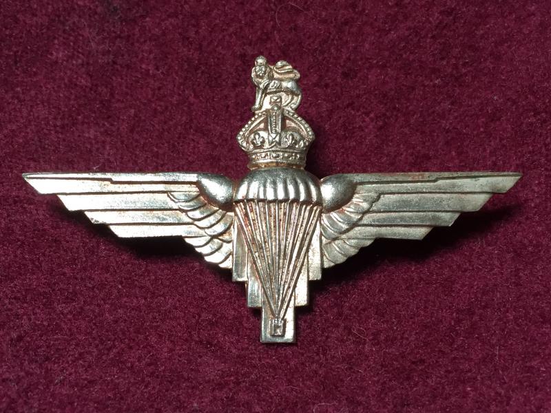 arnhem jim wwii parachute regiment cap badge a forensic study