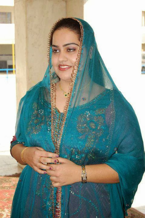 Hot muslim unsatisfied aunty pictures unseen member aunties 2013 updated.