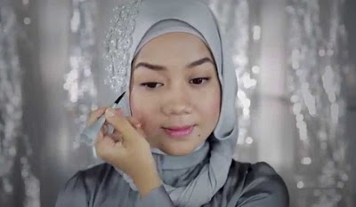 cara memakai eyeliner bagi pemula,cara memakai eyeliner untuk mata besar,video cara memakai eyeliner,cara memakai eyeliner pensil,cara memakai eyeliner untuk mata sipit, cara memakai eyeliner bagi pemula,cara memakai eyeliner untuk mata besar,video cara memakai eyeliner,cara memakai eyeliner pensil,cara memakai eyeliner untuk mata sipit,