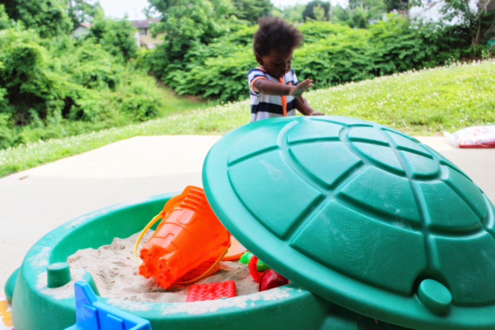Wordful Wednesday Little Tikes Turtle Sandbox Mommy 2K