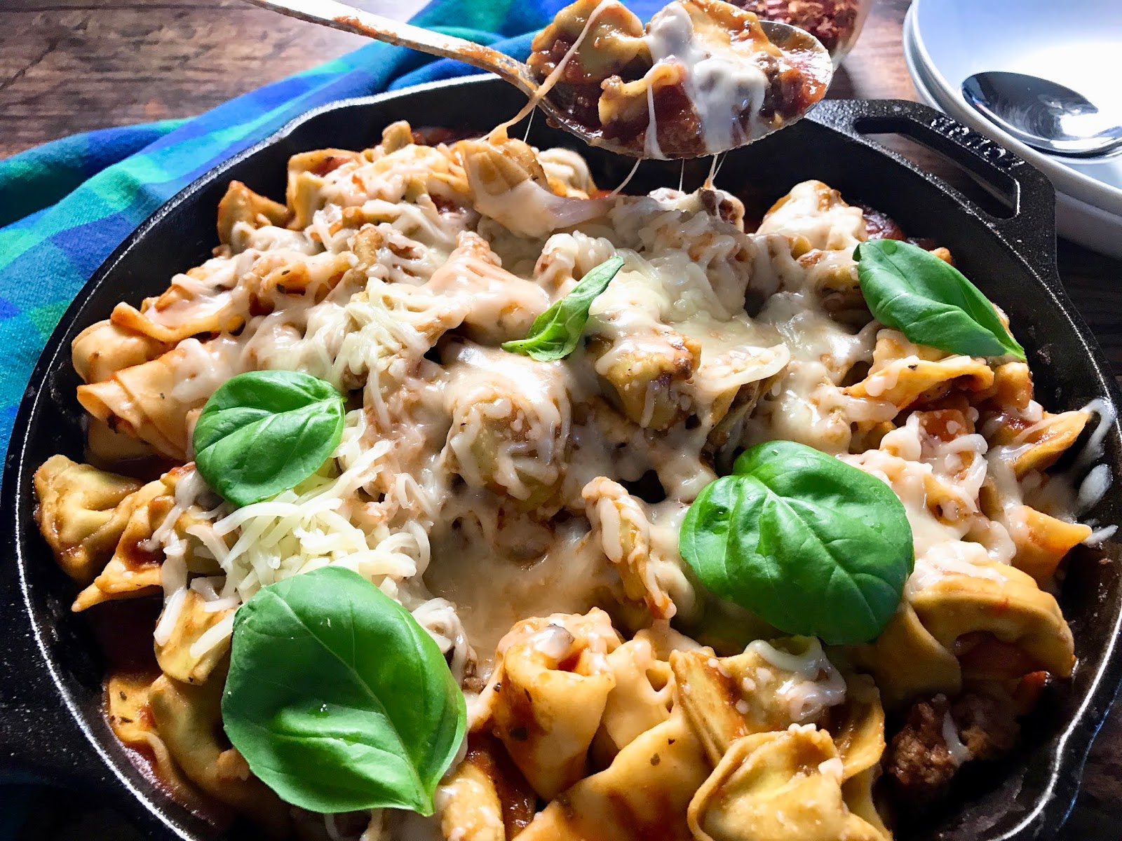 Easy Skillet Tortellini Bolognese