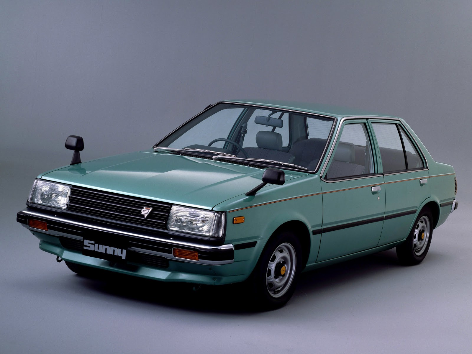 Speed Machines Classic 1981 Nissan Sunny B11 Sedan 1 7