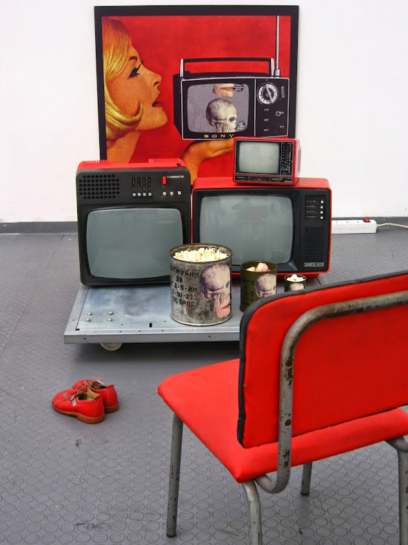 Television rules the nation, Welcome to the new world order Installation view.