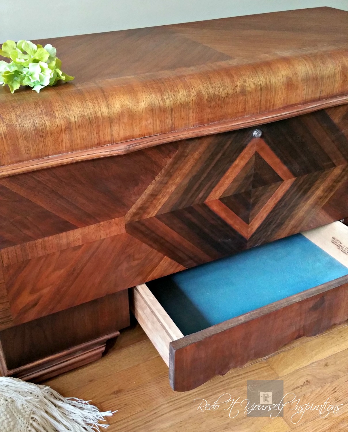 Cedar Chest Restoration Redo It Yourself Inspirations Cedar Chest