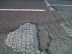 Grupo Facebook 'Os buracos das ruas de Lisboa' (asfalto e passeios)