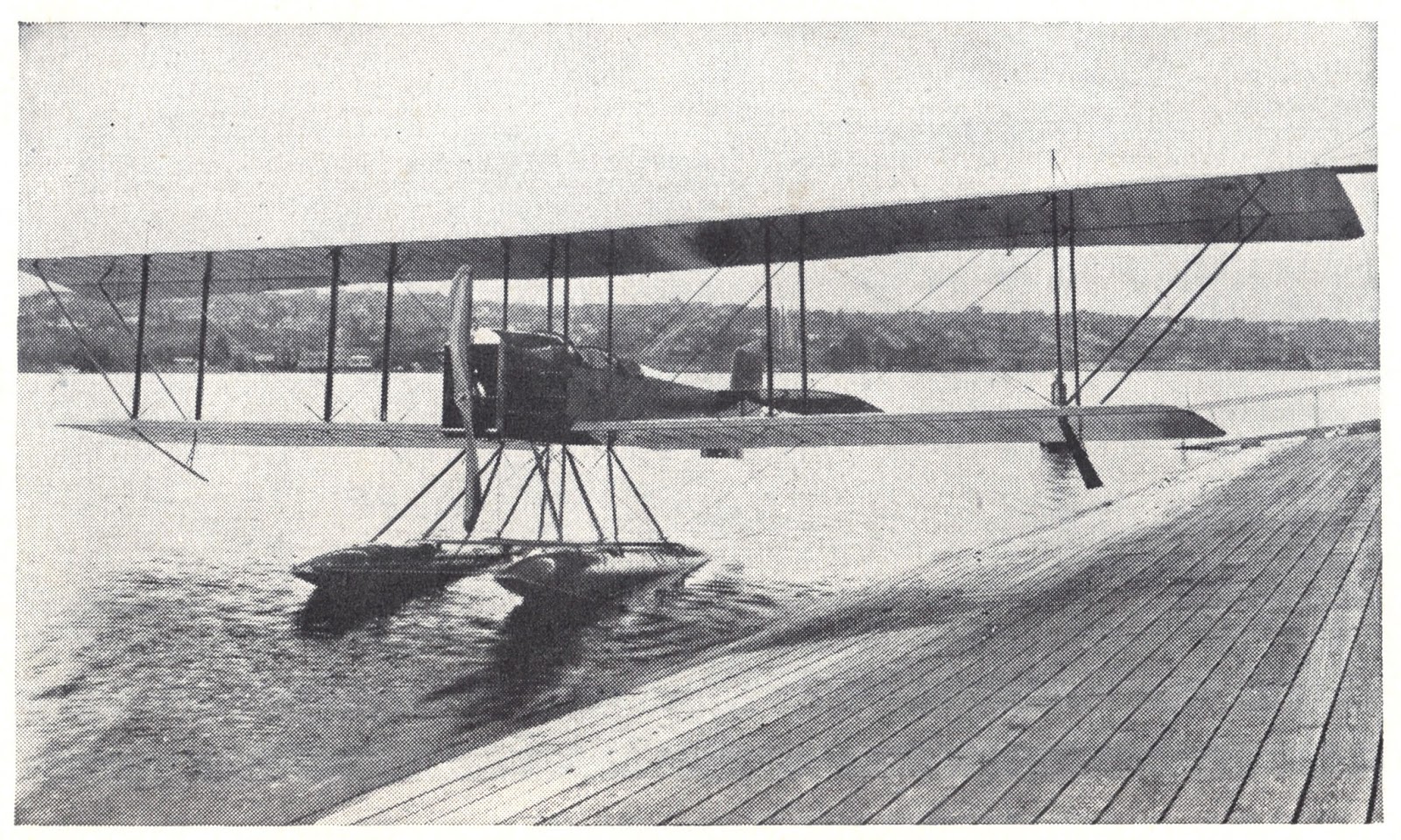 Первый самолет Боинг
