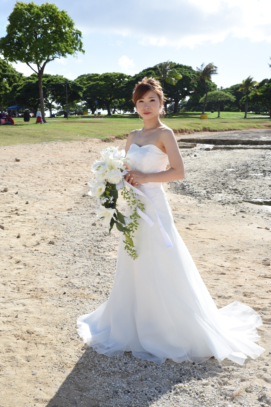 Brides of Hawaii Miho at Magic Island