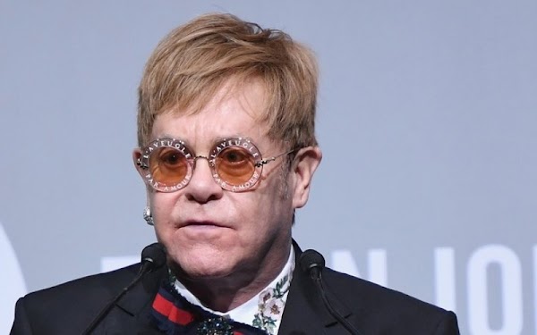 Elton John denunció discriminación a homosexuales en Rusia y Este de Europa