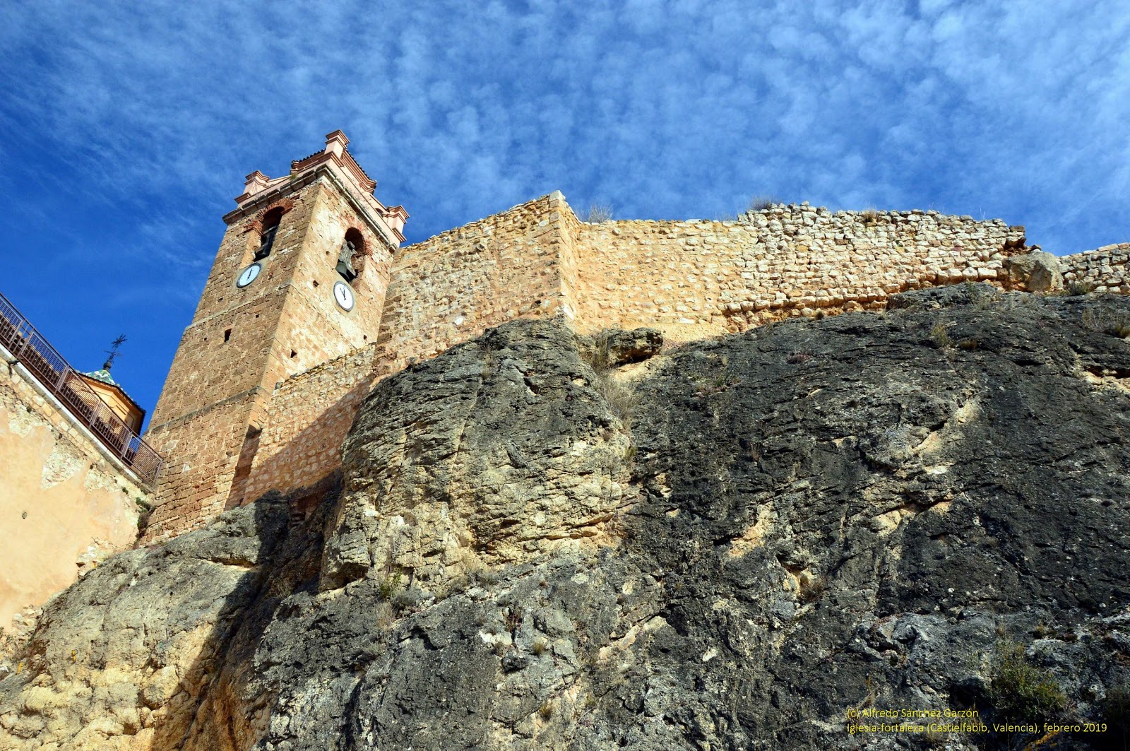 DESDE EL RINCÓN DE ADEMUZ RECINTO AMURALLADO DE CASTIELFABIB, VALENCIA