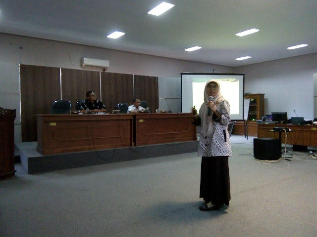 RAKYATSUBANG.COM - Plt Bupati Subang Hj.Imas Aryumningsih SE melepas peserta gerak jalan Santai di halaman Kantor Bupati kamis (24/11/2016) dalam Rangka Hari Ulang Tahun Korpri, Hari Ulang Tahun PGRI dan Hari Kesehatan Nasional (HKN). RAKYATSUBANG.COM - Plt Bupati Subang Hj.Imas Aryumningsih SE melepas peserta gerak jalan Santai di halaman Kantor Bupati kamis (24/11/2016) dalam Rangka Hari Ulang Tahun Korpri, Hari Ulang Tahun PGRI dan Hari Kesehatan Nasional (HKN).
