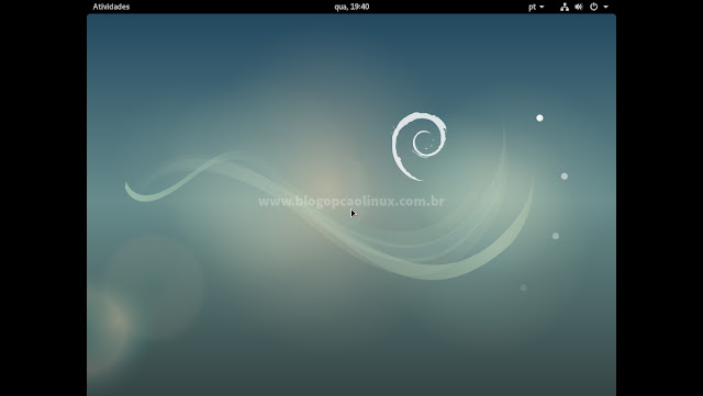 Máquina virtual do Debian Stretch com proporção de tela 4:3 após a instalação Máquina Virtual do Debian Stretch com proporção de tela 4:3 após a instalação