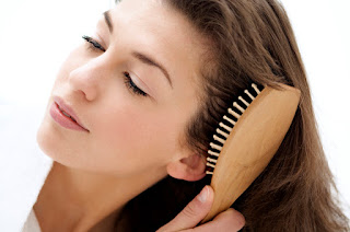 evitar la caida de cabello en mujer con minoxidil
