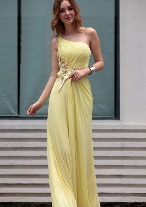 one-shoulder prom dresses
