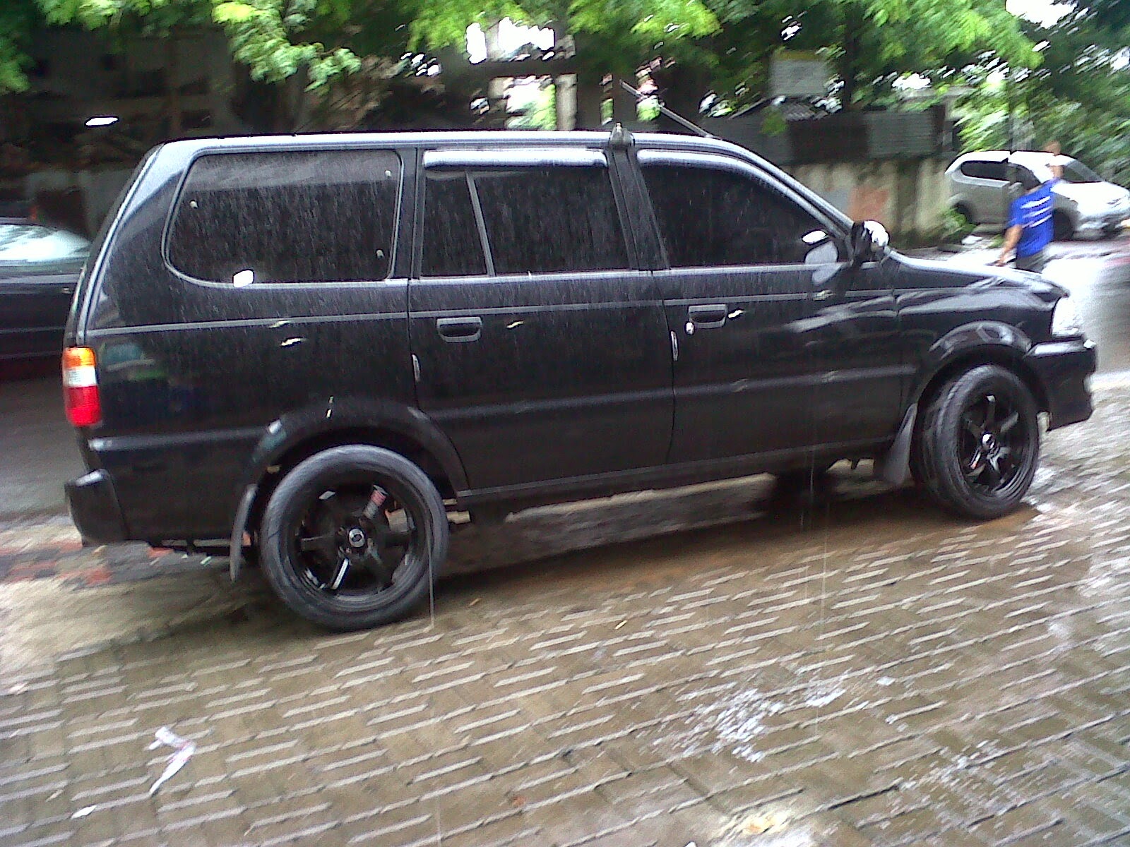 Kumpulan Gambar Modifikasi Velg Mobil Kijang Kapsul Duniaotto