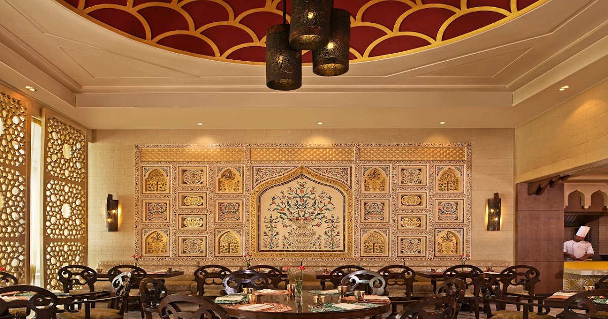 Best Luxury Hotel in Agra (Radisson Blu)