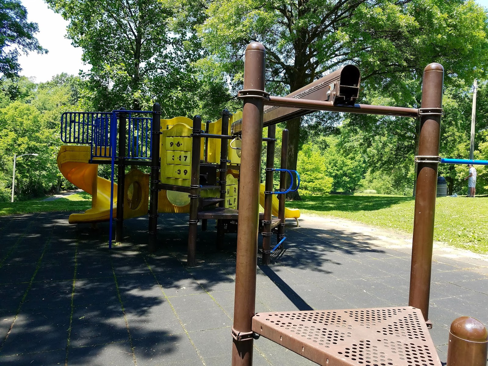 Play St. Louis Hellebusch Park, Bridgeton